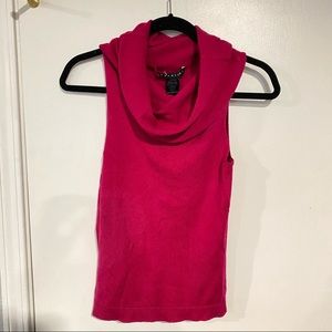 Parallel magenta top size small